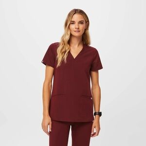 Like New Figs Burgundy Set: Medium Casma Top, Large Kade Pant